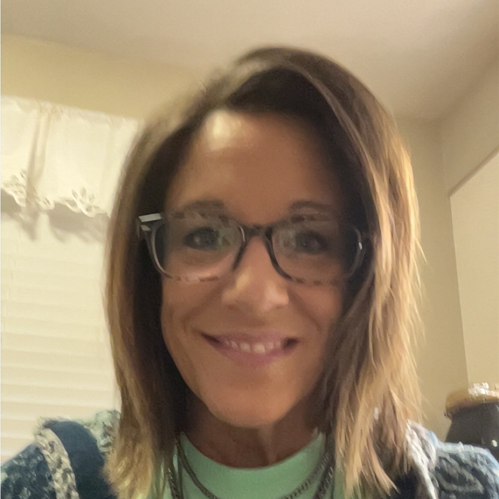 Meet your Posher, Shelley